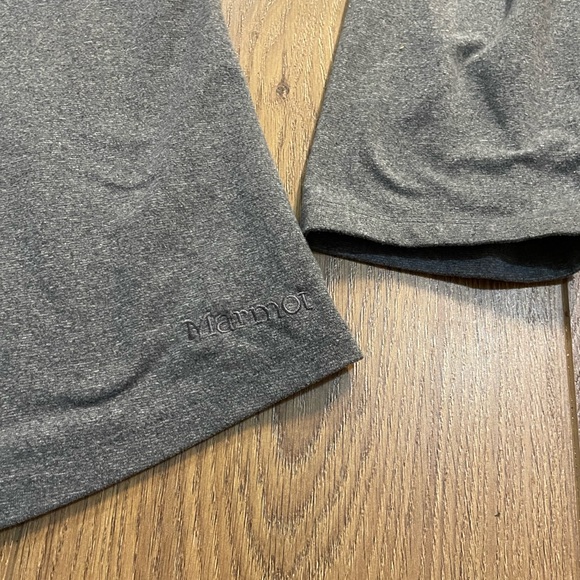 Marmot Women's Laura Gray Hooded Long Sleeve Shirt Size Medium - Picture 6 of 7